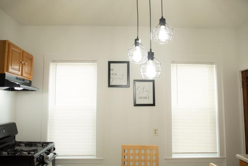 Cozy Getaway Apartment Everett Luaran gambar