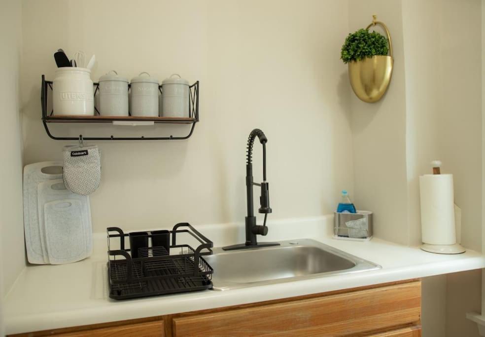 Cozy Getaway Apartment Everett Luaran gambar